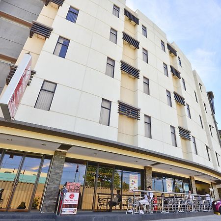 Express Inn Mactan Мактан Екстер'єр фото