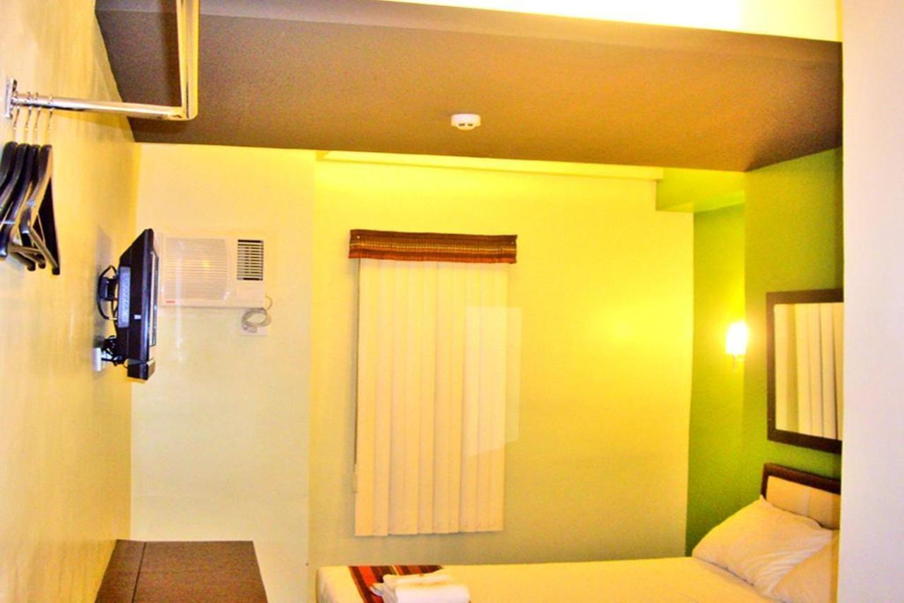 Express Inn Mactan Мактан Екстер'єр фото