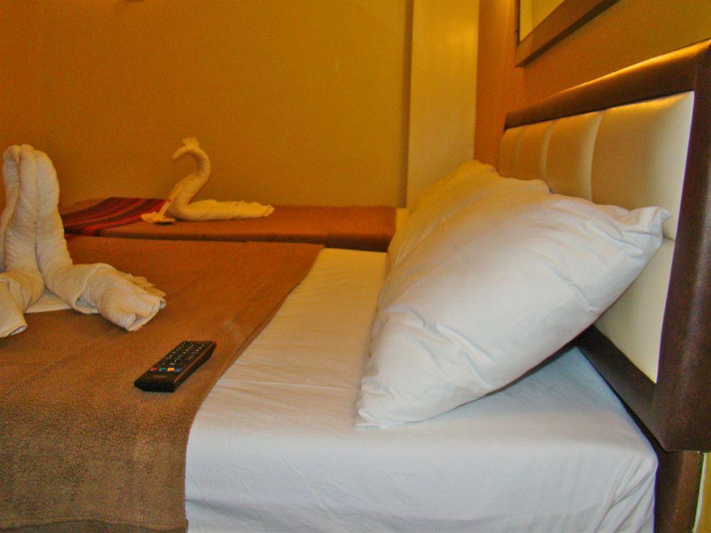 Express Inn Mactan Мактан Екстер'єр фото