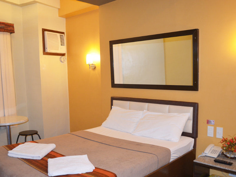 Express Inn Mactan Мактан Екстер'єр фото